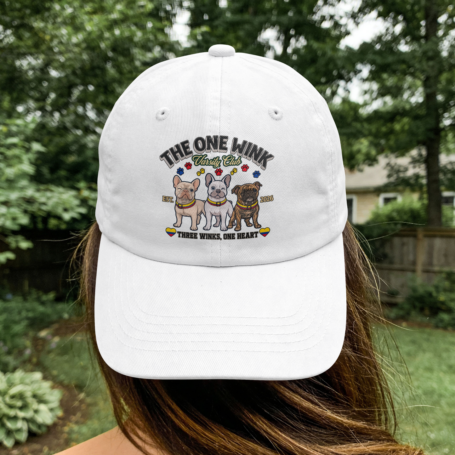 La gorra "One Wink Varsity Club"